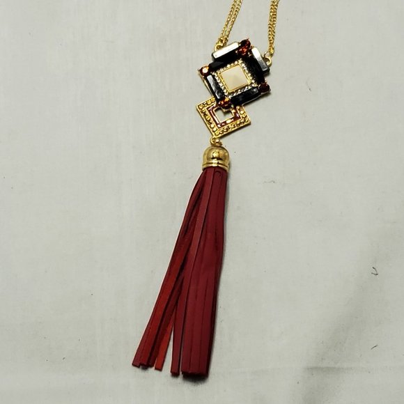 Macy's red leather tassel necklace with gold chain and rhinestones - Picture 10 of 13